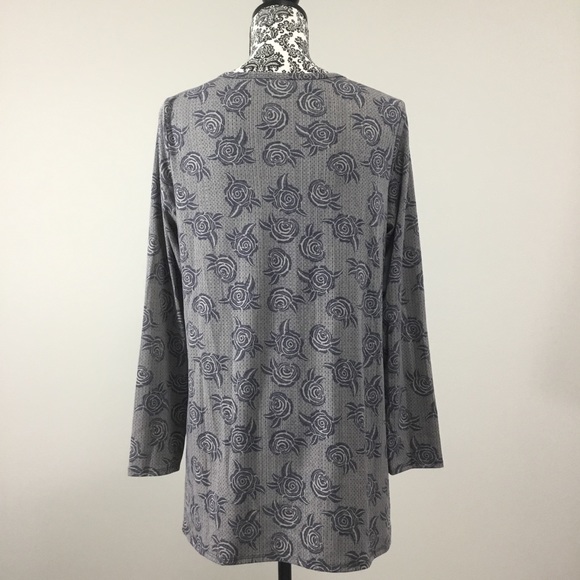 LulaRoe Simply Comfortable Rose Print Long Sleeve High Low Top L - Picture 6 of 13